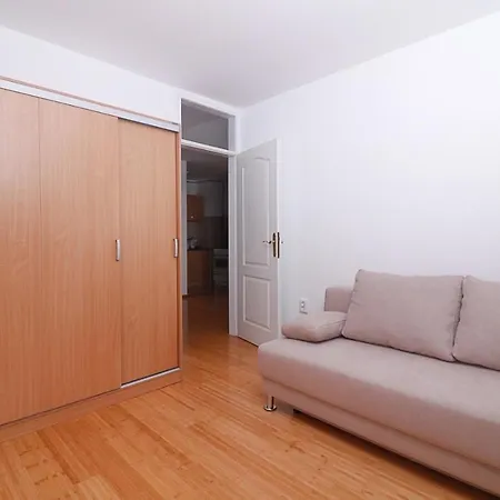 Apartman Lola